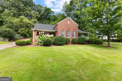 Exterior - 305 Waverly Way, Lagrange, GA 30240 photo 14 of 17