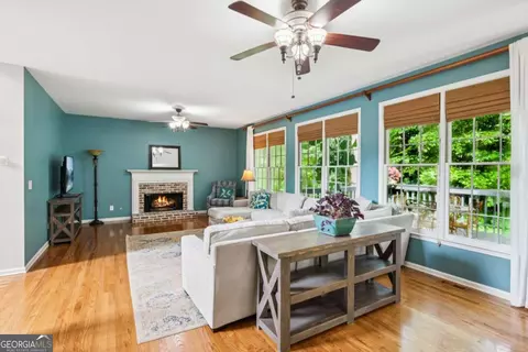 878 Treadstone Overlook Overlook, Suwanee, GA 30024 photo 7