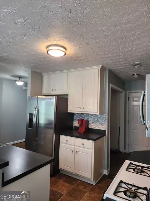 Kitchen - 309 Lynn Dr, Covington, GA 30016 photo 2 of 2