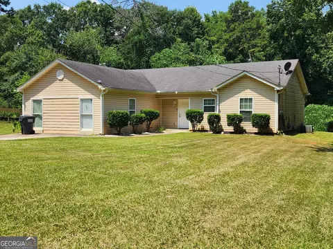 Exterior - 309 Lynn Dr, Covington, GA 30016 photo 2 of 3