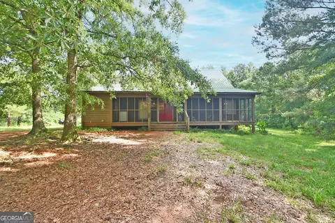 Exterior - 2225 Smokey Rd, Lagrange, GA 30241 photo 5 of 9