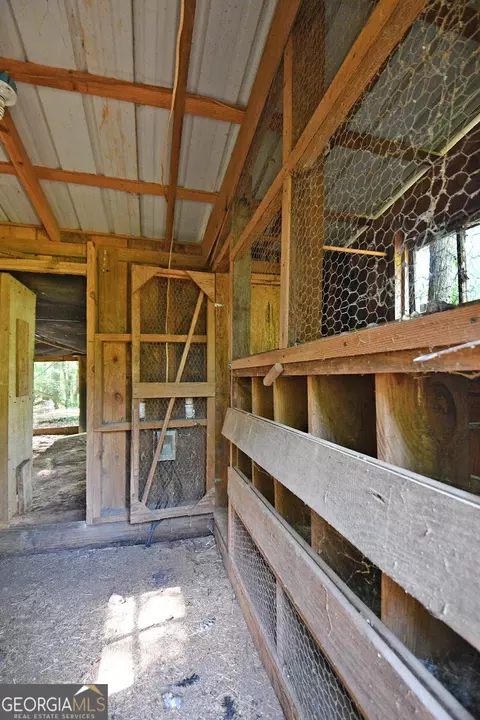 Entry Way - 2225 Smokey Rd, Lagrange, GA 30241 photo 2 of 2