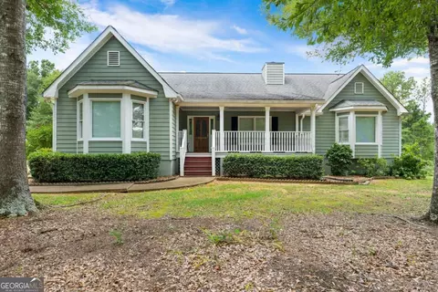 18 Adair Dr, Taylorsville, GA 30178