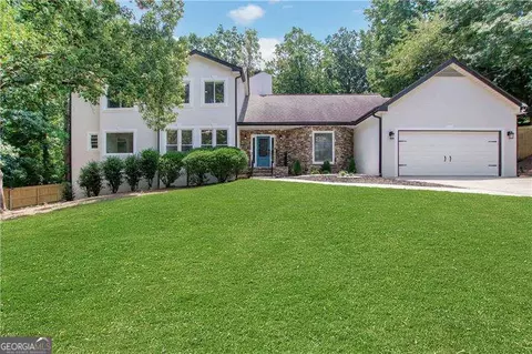 1960 Calvin Dr, Duluth, GA 30097