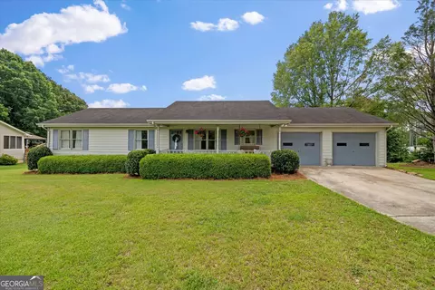 65 Lake Connie Rd, Carrollton, GA 30116