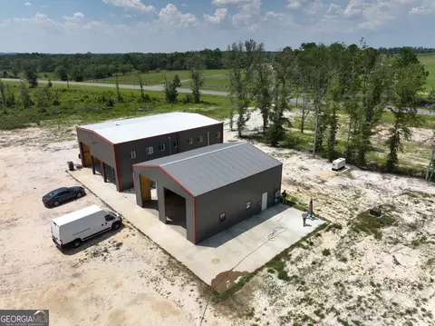 1060 W Highway 292, Collins, GA 30421