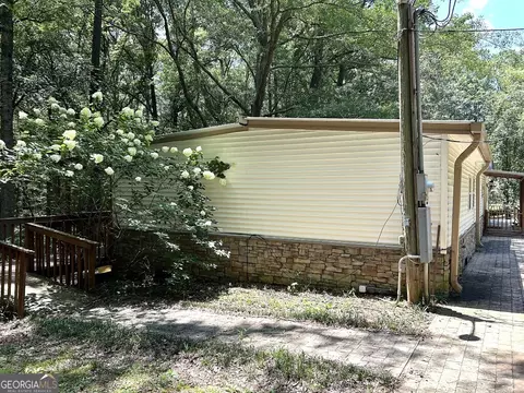 Exterior - 56 Beaver Cove Dr, Lagrange, GA 30240 photo 5 of 9