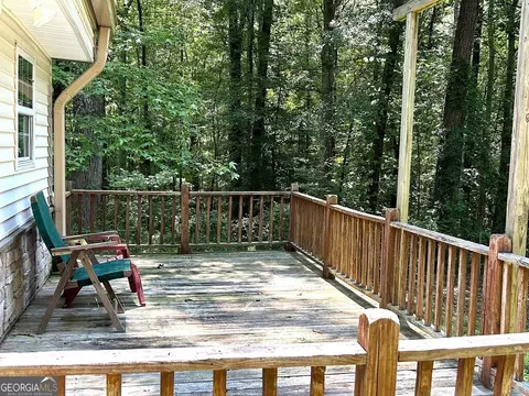 Exterior - 56 Beaver Cove Dr, Lagrange, GA 30240 photo 3 of 9