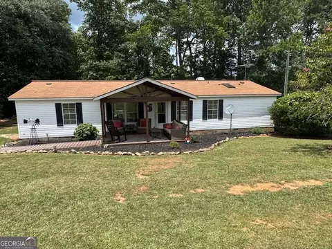 7646 Frolona Rd, Franklin, GA 30217