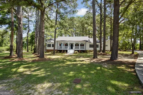 1417 Jordan Dr, Statesboro, GA 30458