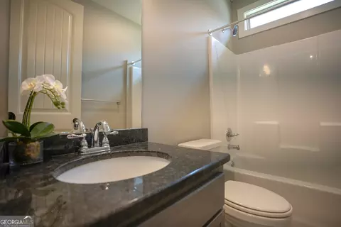 Bath - 415 Silo Cir, Perry, GA 31069 photo 6 of 6