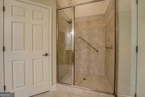 Bath - 10148 Malcolm Dr, Covington, GA 30014 photo 2 of 5
