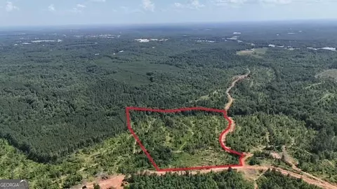 12 Emmaus Dr, Elberton, GA 30635