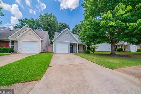 85 Lakeside Cir, Covington, GA 30016