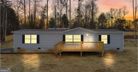 348 Ruby Ridge Dr, Talking Rock, GA 30175