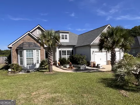 106 Christopher Dr, Byron, GA 31008