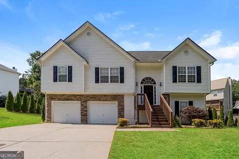 302 Victory Commons Overlook, Acworth, GA 30102