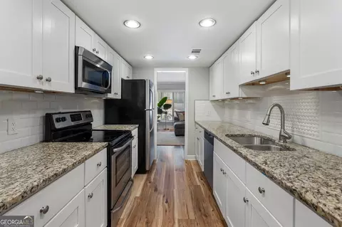 46 Ivy Rdg NE, Atlanta, GA 30342