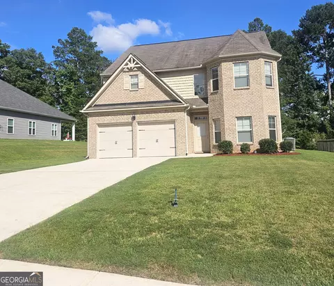 Exterior - 97 Citadel Dr, Hampton, GA 30228 photo 3 of 9