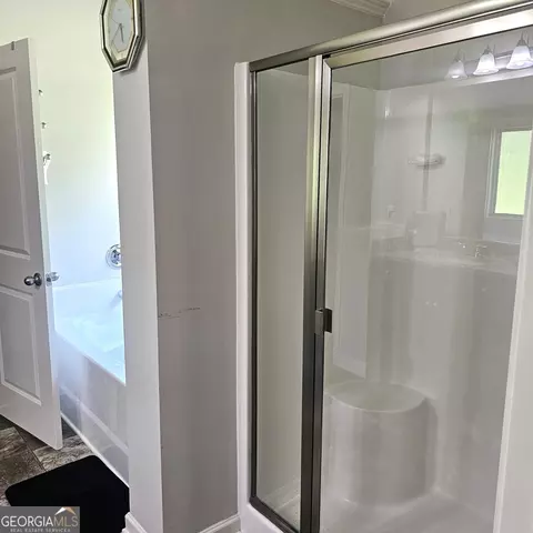 Bath - 97 Citadel Dr, Hampton, GA 30228 photo 3 of 5