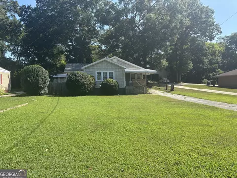 325 E Church St, Elberton, GA 30635