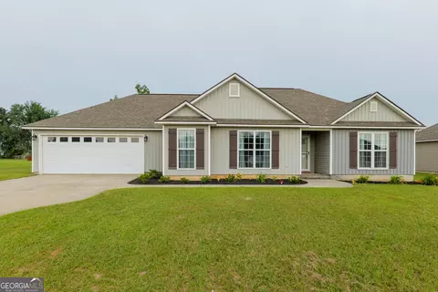 4845 Sandy Hill Dr, Valdosta, GA 31601