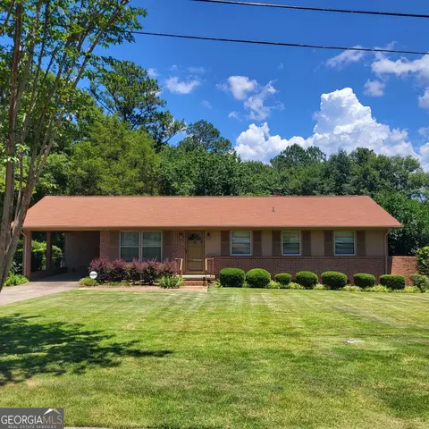 4102 19th Ave, Valley, AL 36854