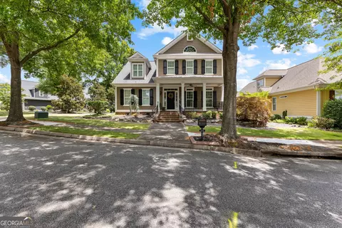 210 Colonial Ct, Fayetteville, GA 30214