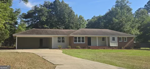 616 E 23rd Ave, Cordele, GA 31015