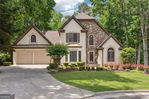 936 Bramble Oak Ct, Powder Springs, GA 30127