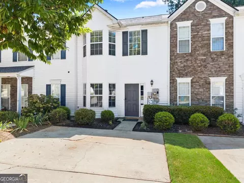 4820 Timber Hills Dr, Oakwood, GA 30566