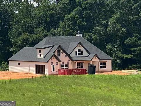 3262 Veal St, Roopville, GA 30170