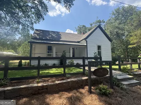 87 North St, Carlton, GA 30627