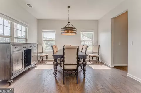 Dining - 405 Benstone Dr NE, Calhoun, GA 30701 photo 1 of 3