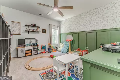 Bedroom - 405 Benstone Dr NE, Calhoun, GA 30701 photo 1 of 10