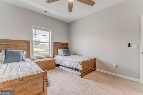 Bedroom - 405 Benstone Dr NE, Calhoun, GA 30701 photo 4 of 10