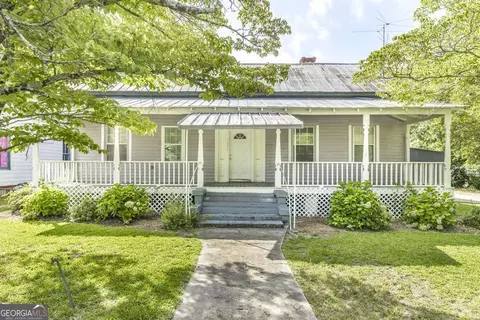 5422 1st Ave, Eastman, GA 31023