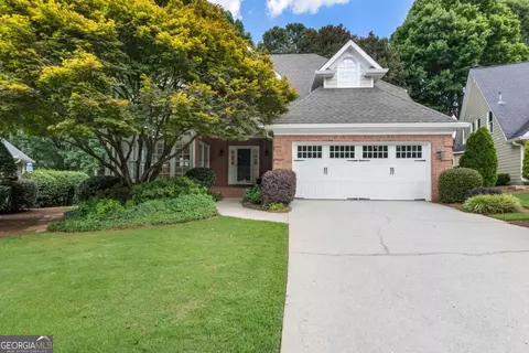 5010 Harbour Ridge Dr, Alpharetta, GA 30005