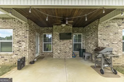 Exterior - 113 Flat Rock Ln, Perry, GA 31069 photo 11 of 14