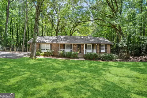 5730 Koweta Rd, College Park, GA 30349
