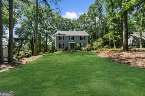710 Melanie Ct, Canton, GA 30115