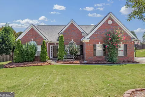 27 Buckthorn Dr, Jefferson, GA 30549