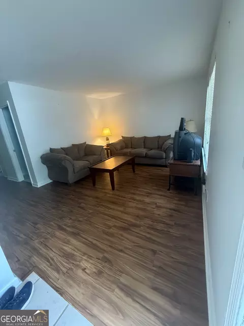 355 Leisure Ct SW, Marietta, GA 30064