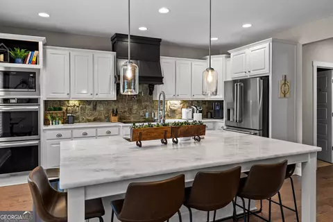 Kitchen - 106 Huckaby Rd, Brooks, GA 30205 photo 4 of 10