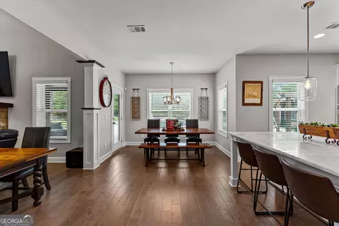 Dining - 106 Huckaby Rd, Brooks, GA 30205 photo 2 of 3
