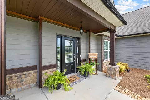 Exterior - 106 Huckaby Rd, Brooks, GA 30205 photo 3 of 22