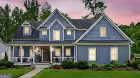 548 Village Rd, Madison, GA 30650