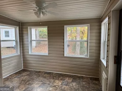 Exterior - 310 Cumberland Dr, Lagrange, GA 30240 photo 2 of 3
