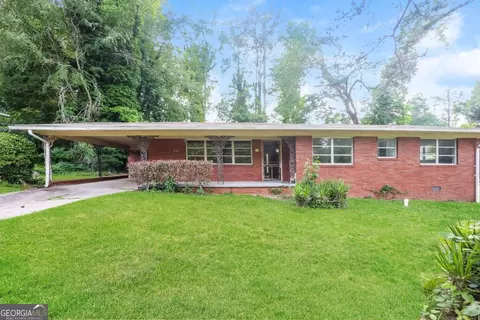 3179 Dogwood Dr, Atlanta, GA 30344