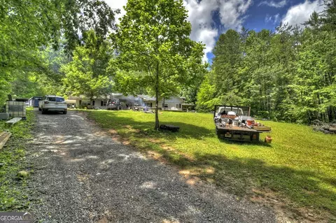 126 Walter Mountain Dr, Epworth, GA 30541